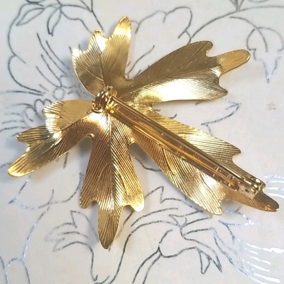 Vintage Mid Century 1960s Goldtone Metal Leaf Brooch Pin - Picture 6 of 13